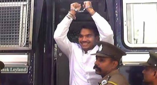 මුදල් විශුද්ධිකරණ චෝදනාවට නාමල්ට ඇප.